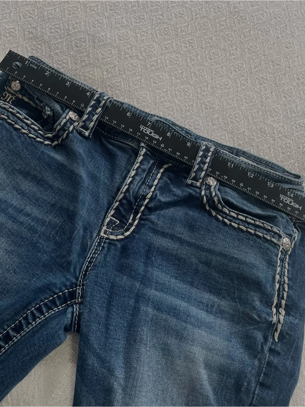 Miss Me Medium Blue Straight Jeans ~ Size 28 ~ Dress up your jeans* Bling